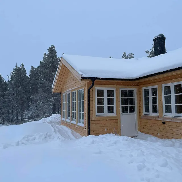 Hytte i Risvollveien, Håneset hyttefelt.